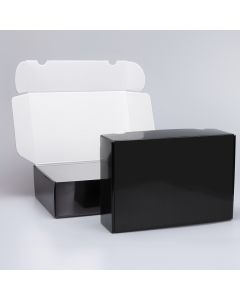 POSTPACK LAMIERT | BUNTE VERSANDBOX